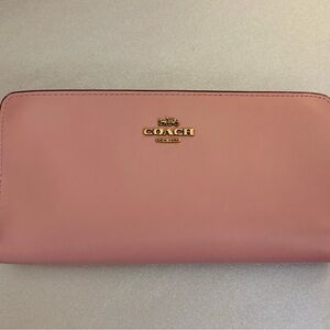 Coach Skinny Wallet NWOT